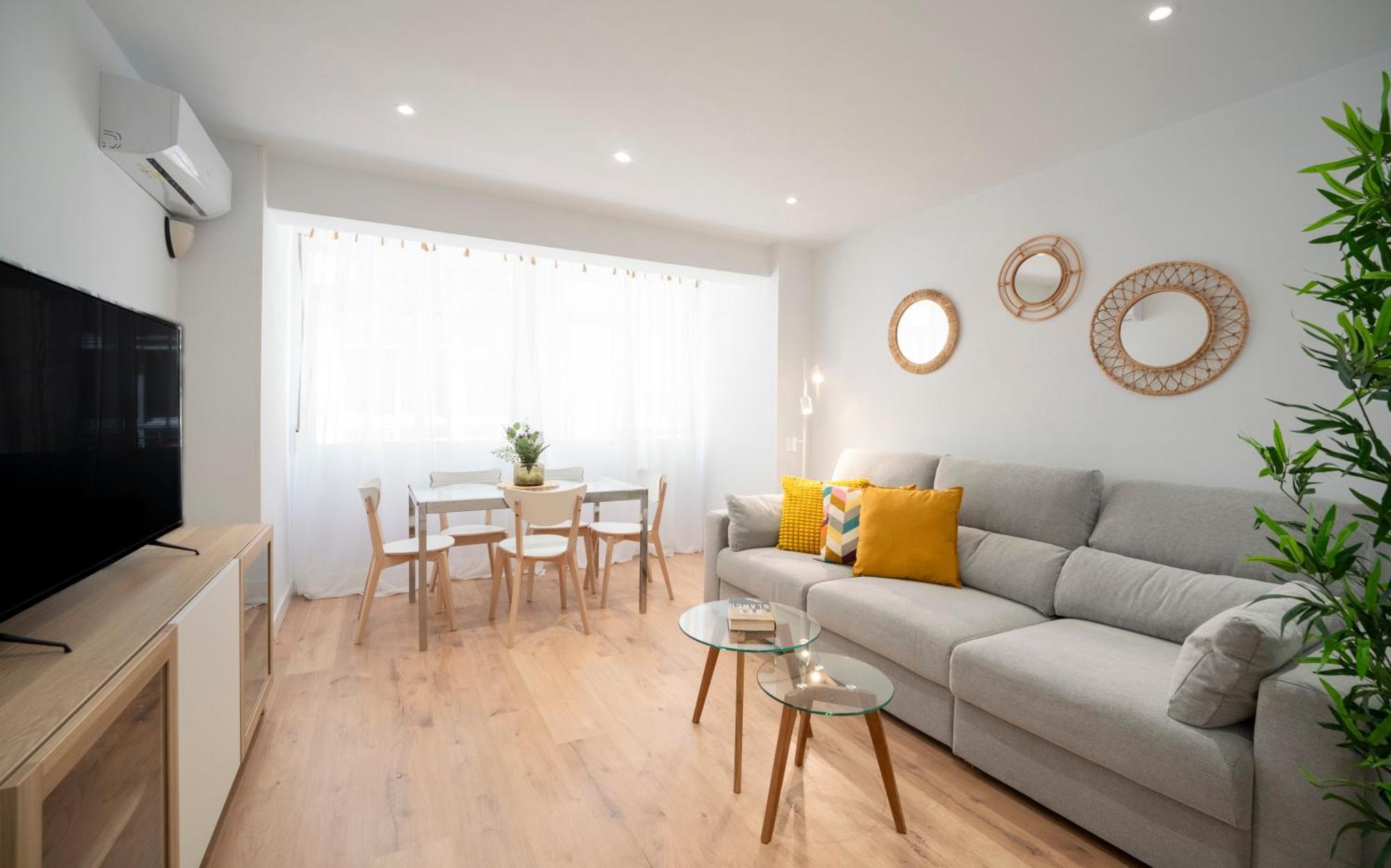 Ronda Suites Junto Estacion Tren Y Hospitales グラナダ エクステリア 写真