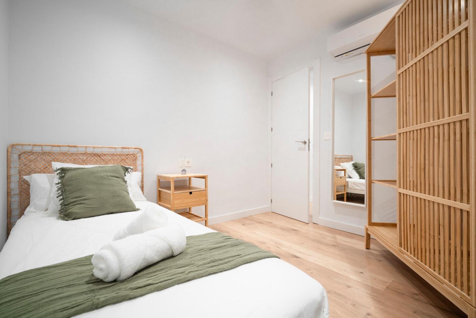 Ronda Suites Junto Estacion Tren Y Hospitales グラナダ エクステリア 写真