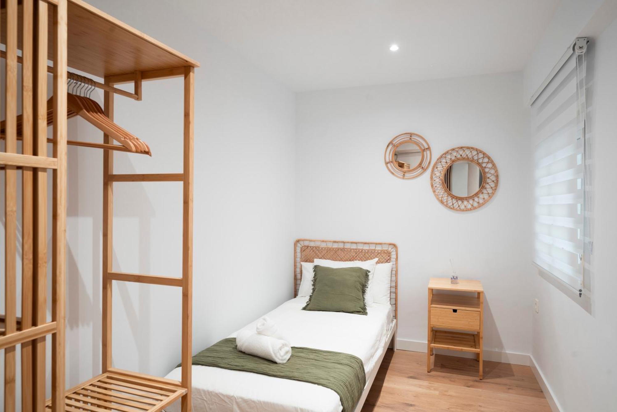 Ronda Suites Junto Estacion Tren Y Hospitales グラナダ エクステリア 写真