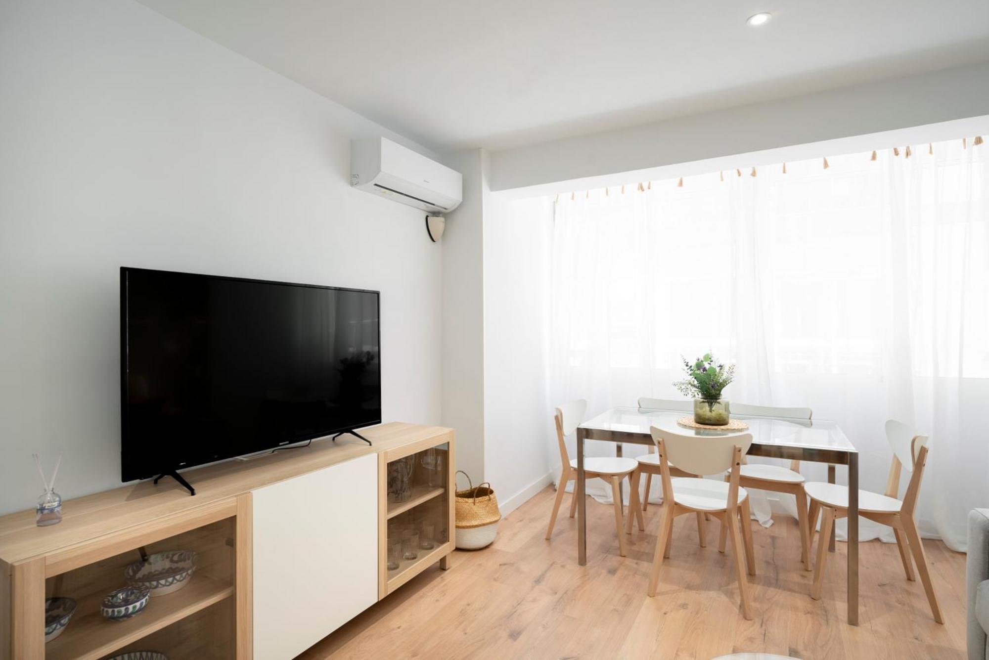 Ronda Suites Junto Estacion Tren Y Hospitales グラナダ エクステリア 写真