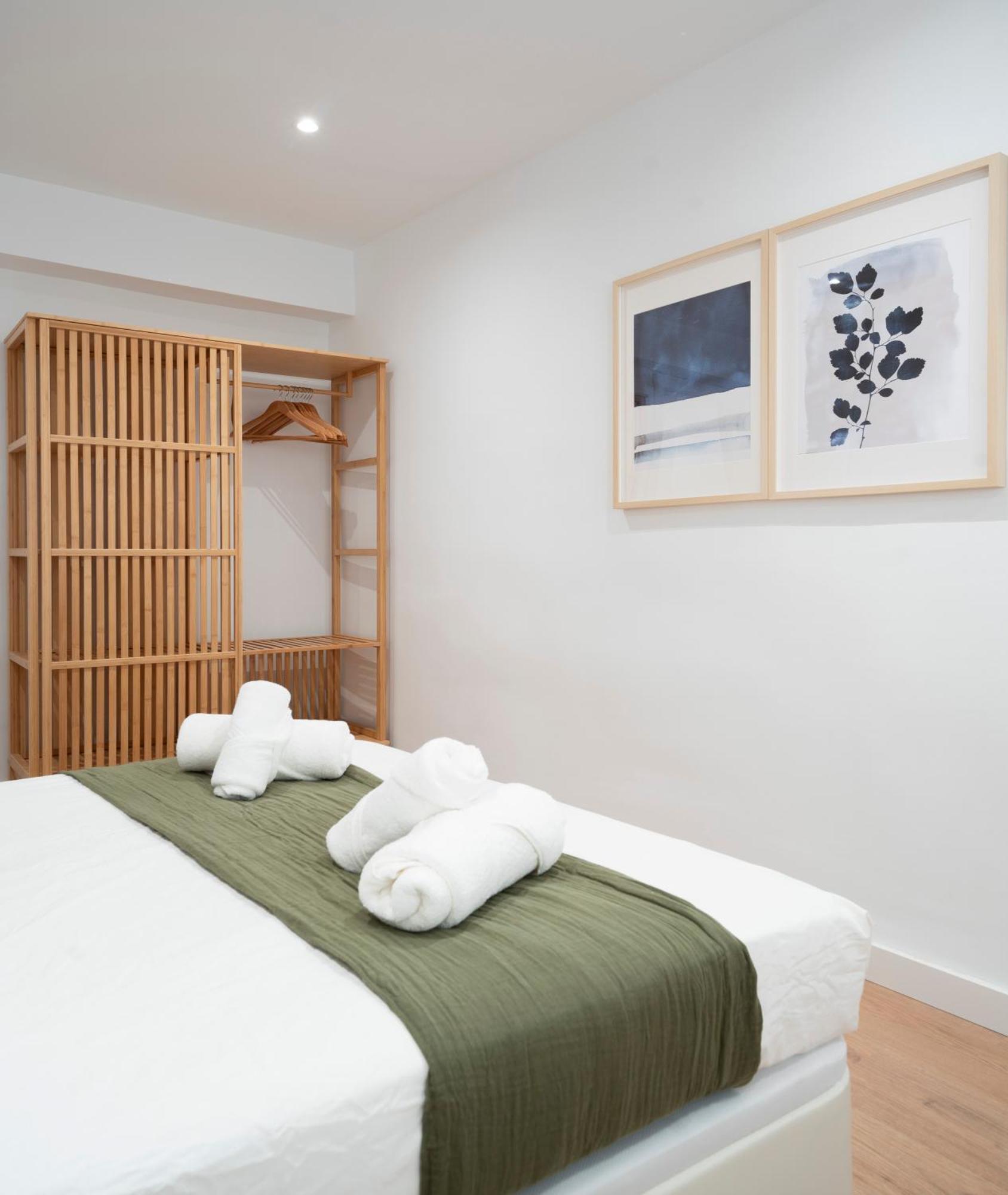 Ronda Suites Junto Estacion Tren Y Hospitales グラナダ エクステリア 写真